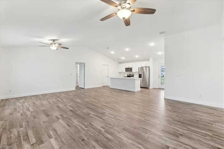 22 NW 25th  TER, Cape Coral, FL 33993