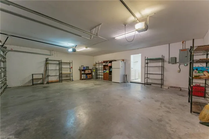 3 Car Garage