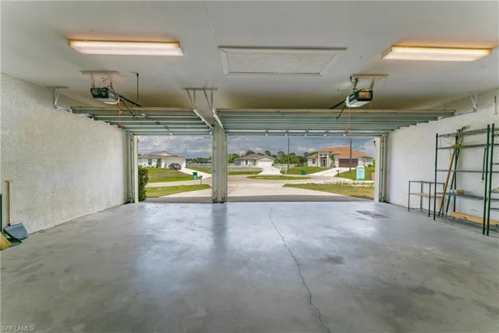 3 Car Garage