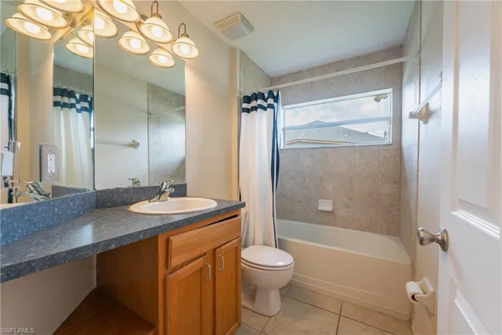 3002 Balsam Ct, Labelle, Florida 33935