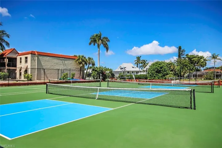 View of pickle ballcourt