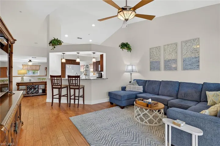 354 Dover Pl # 202, Naples, Florida 34104
