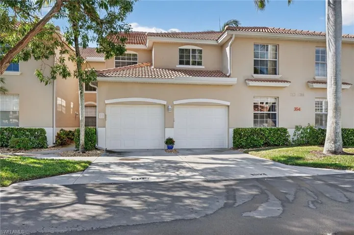 354 Dover Pl # 202, Naples, Florida 34104