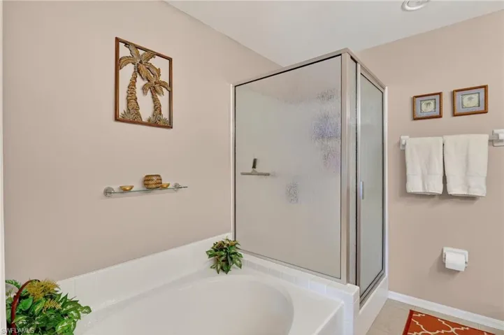 354 Dover Pl # 202, Naples, Florida 34104