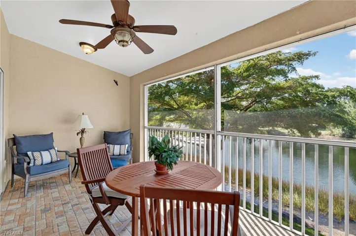 354 Dover Pl # 202, Naples, Florida 34104