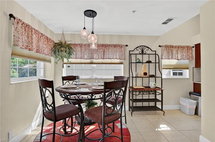 354 Dover Pl # 202, Naples, Florida 34104