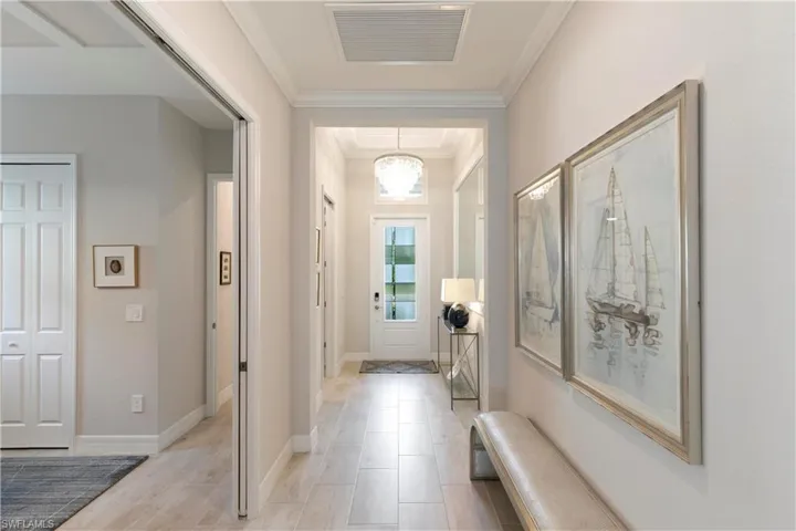 Grand foyer.