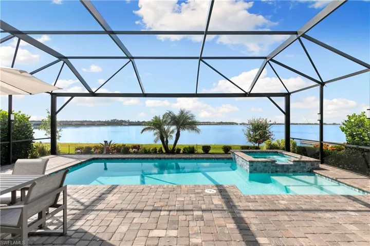 Impressive long views of Vista Lake!