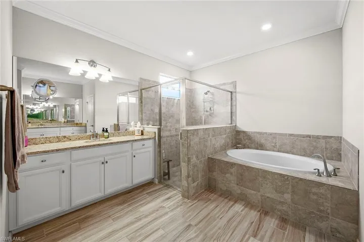 16505  Bonita Landing  CIR, Bonita Springs, FL 34135