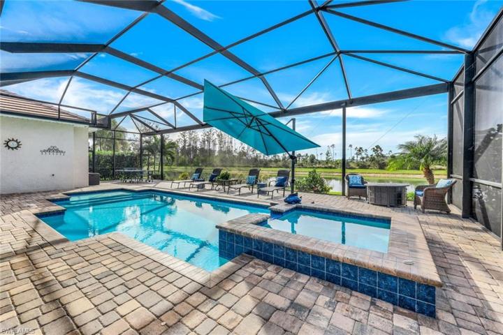SOUTHERN Exposure provides Florida sunshine all day long!!