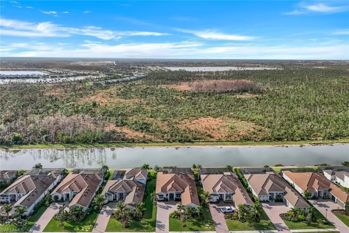 Beautiful and tranquil water and preserve views provide a private oasis for you to enjoy.
