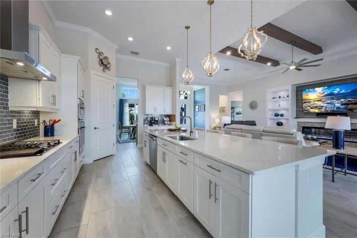 Love to cook? This is the PERFECT kitchen!
