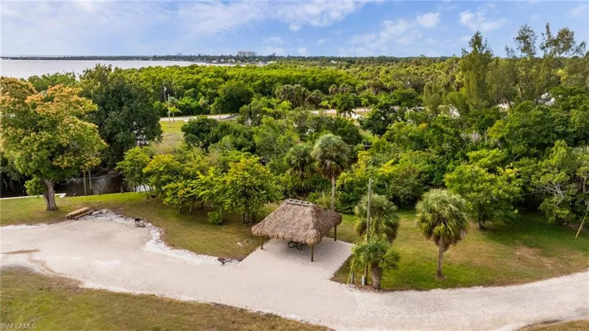 Palm Point Tiki Picnic Area