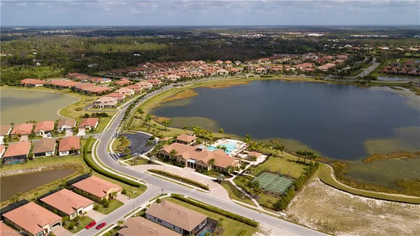 1466  Artesia W DR, Naples, FL 34113