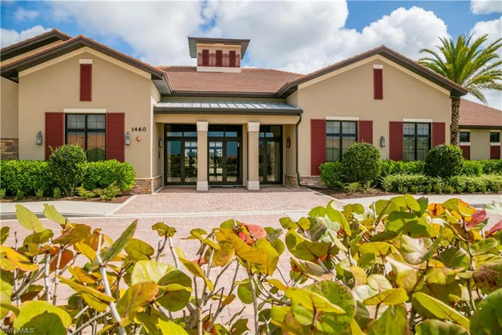 1466  Artesia W DR, Naples, FL 34113