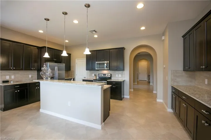 1466  Artesia W DR, Naples, FL 34113