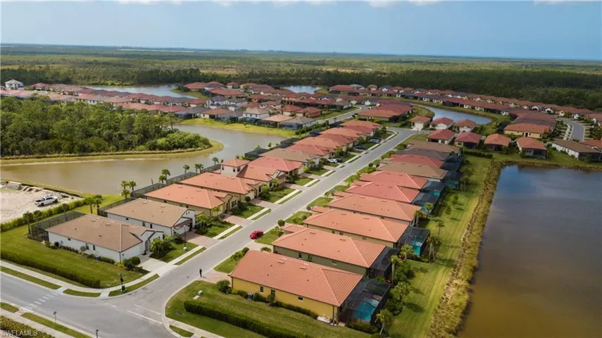 1466  Artesia W DR, Naples, FL 34113