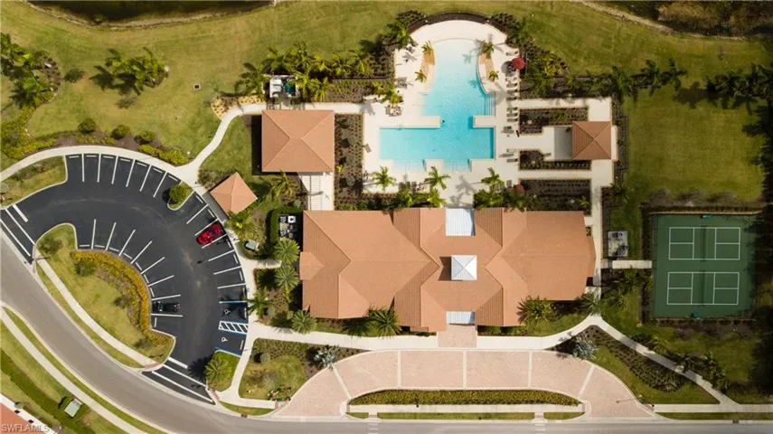 1466  Artesia W DR, Naples, FL 34113