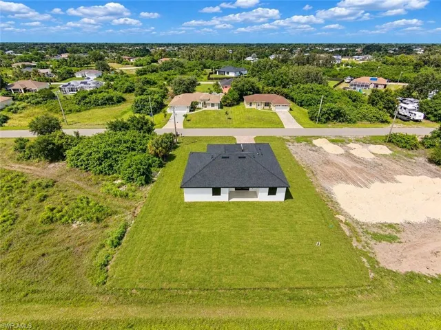 517 Paloma Ave, Lehigh Acres, Florida 33974