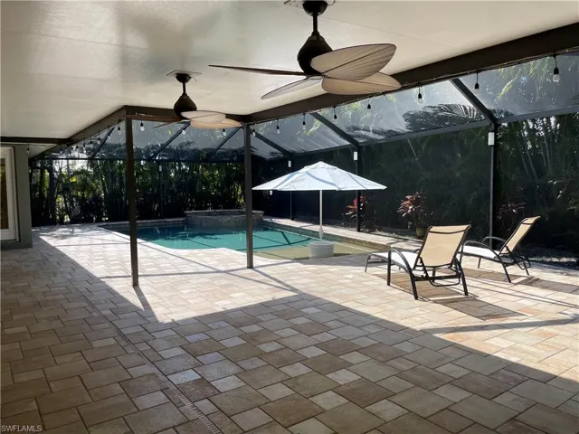 Pool covered Patio