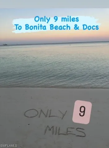 Bonita Beach & Docs Beach house is only 9 Miles from this beautiful winter retreat