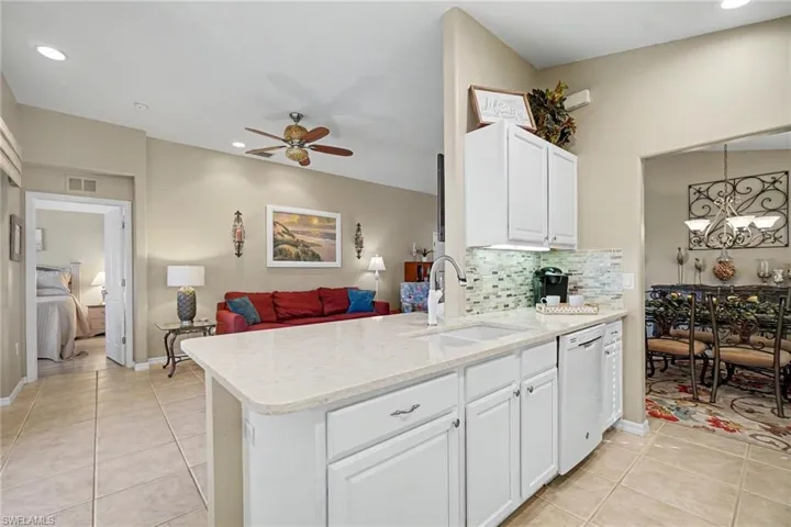 10032 Oakhurst Way, Fort Myers, Florida 33913