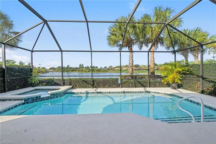 10032 Oakhurst Way, Fort Myers, Florida 33913