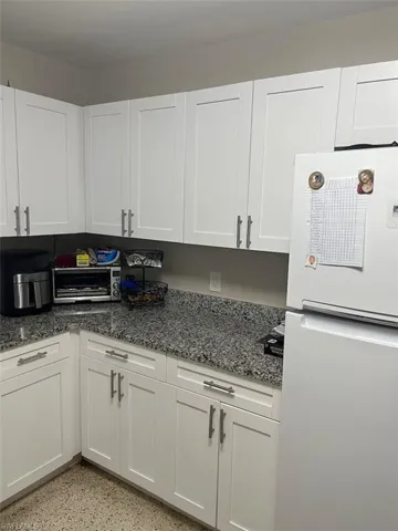 1200  Jeronimo  DR, Naples, FL 34103