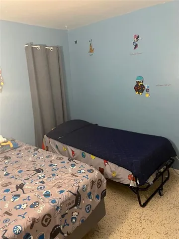 1200  Jeronimo  DR, Naples, FL 34103