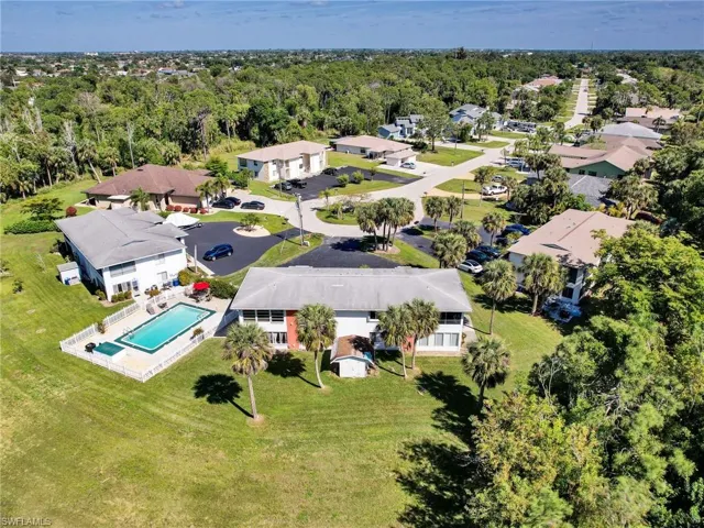 5781  Littlestone  CT, North Fort Myers, FL 33903