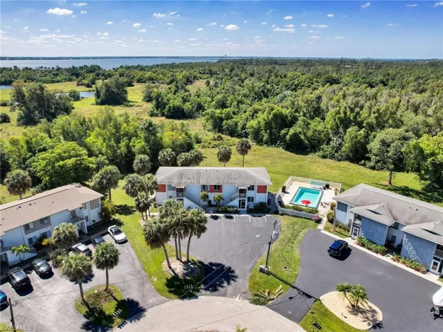 5781  Littlestone  CT, North Fort Myers, FL 33903