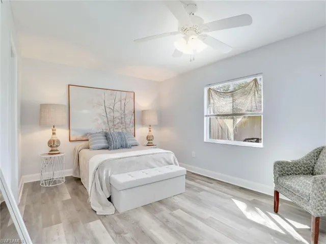 5781  Littlestone  CT, North Fort Myers, FL 33903