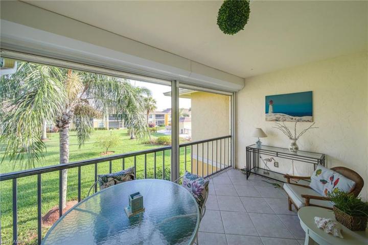Spacious lanai