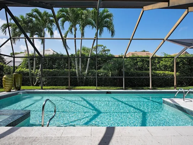 712 Shadow Lake Ln, Naples, Florida 34108