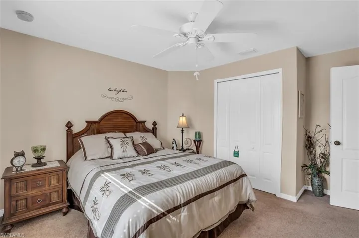 14 NW 28th  TER, Cape Coral, FL 33993