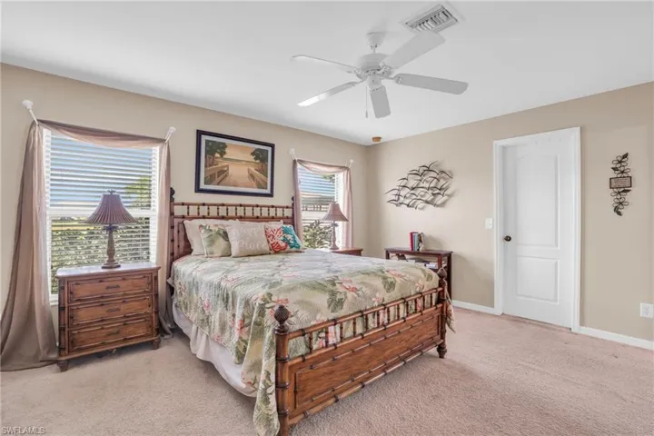 14 NW 28th  TER, Cape Coral, FL 33993