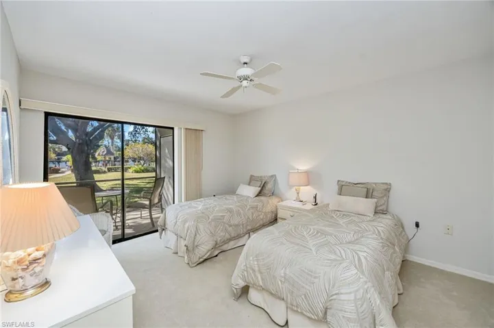 1208  Commonwealth  CIR, Naples, FL 34116