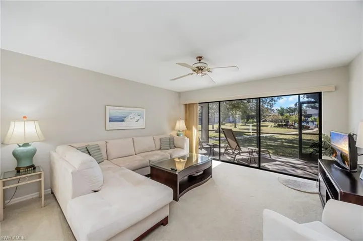 1208  Commonwealth  CIR, Naples, FL 34116