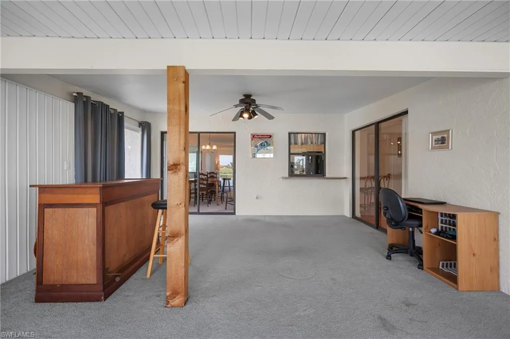 15 Oakland Hills PL, Rotonda West, FL 33947,2025000125