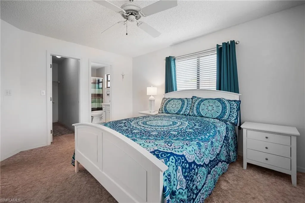 15 Oakland Hills PL, Rotonda West, FL 33947,2025000125