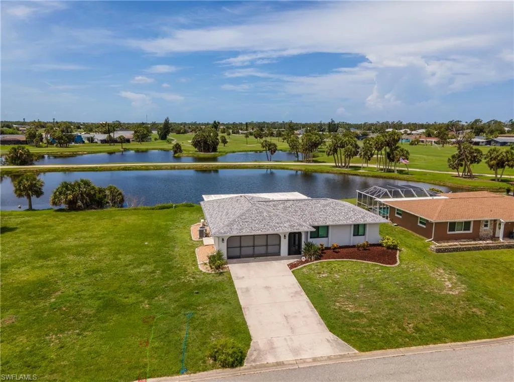 15 Oakland Hills PL, Rotonda West, FL 33947,2025000125