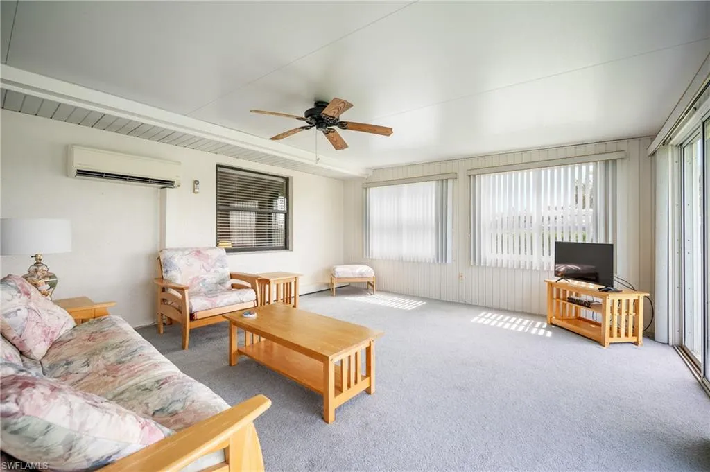 15 Oakland Hills PL, Rotonda West, FL 33947,2025000125