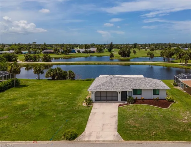 15 Oakland Hills PL, Rotonda West, FL 33947,2025000125