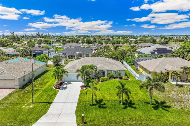 1905 Sw 25th Ter, Cape Coral, Florida 33914
