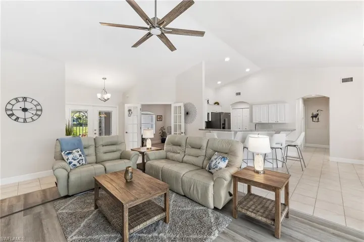 1905 Sw 25th Ter, Cape Coral, Florida 33914