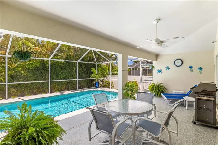 1905 Sw 25th Ter, Cape Coral, Florida 33914
