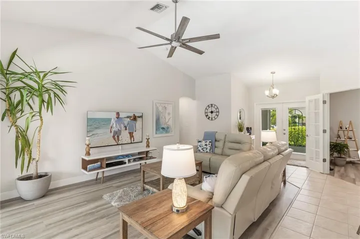 1905 Sw 25th Ter, Cape Coral, Florida 33914