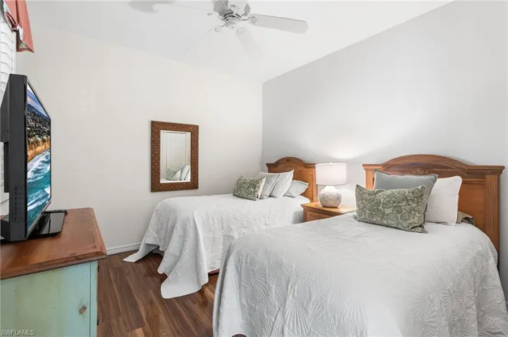 2nd bedroom.