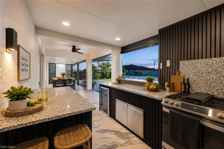 3095 Nw 4th Pl, Cape Coral, Florida 33993