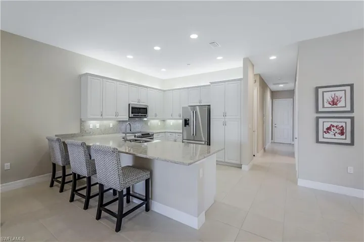 13409  Coronado  DR, Naples, FL 34109